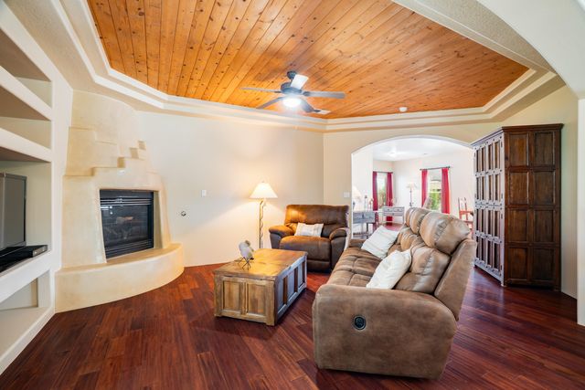 4004 Arapahoe Avenue NW, Albuquerque, NM 87114