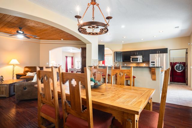 4004 Arapahoe Avenue NW, Albuquerque, NM 87114