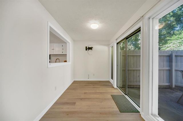 7750 Roswell Road 9F, Sandy Springs, GA 30350
