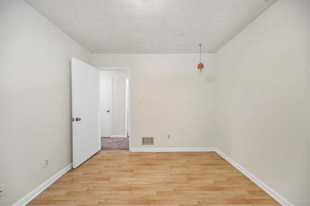 7750 Roswell Road 9F, Sandy Springs, GA 30350