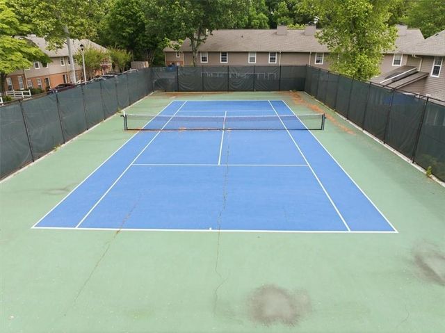 7750 Roswell Road 9F, Sandy Springs, GA 30350