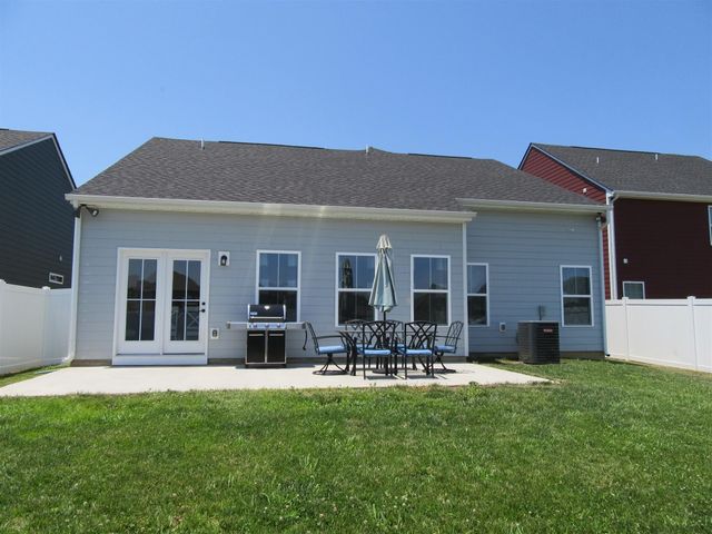 2817 Bluestem Ln, Murfreesboro, TN 37128