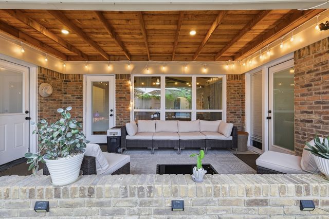 2708 Regal Road, Plano, TX 75075