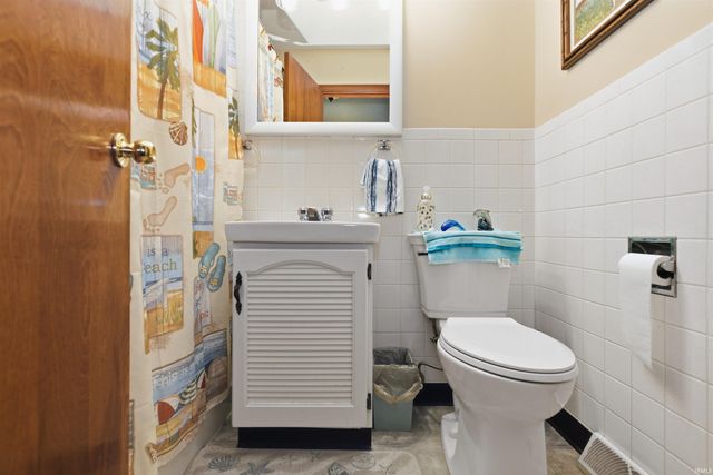 3011 S Arrow Avenue, Bloomington, IN 47403