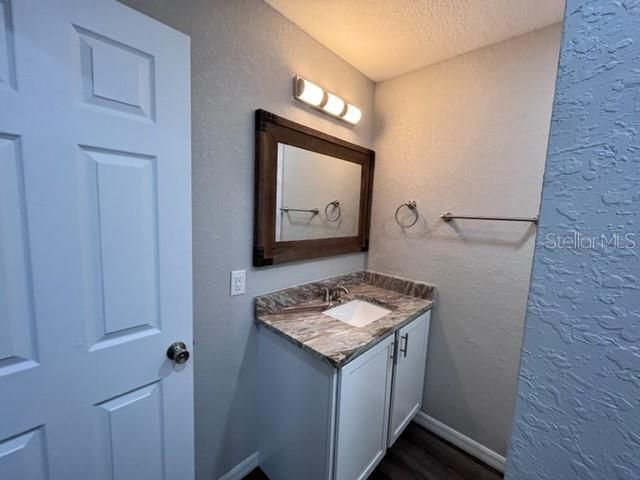 5812 17TH STREET, Zephyrhills, FL 33542