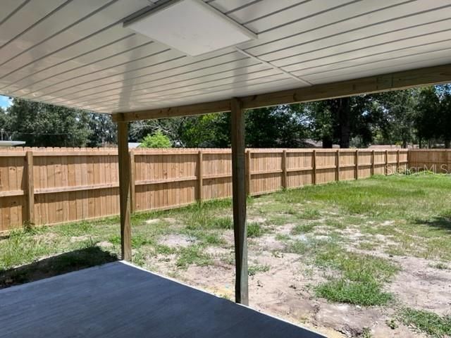5812 17TH STREET, Zephyrhills, FL 33542