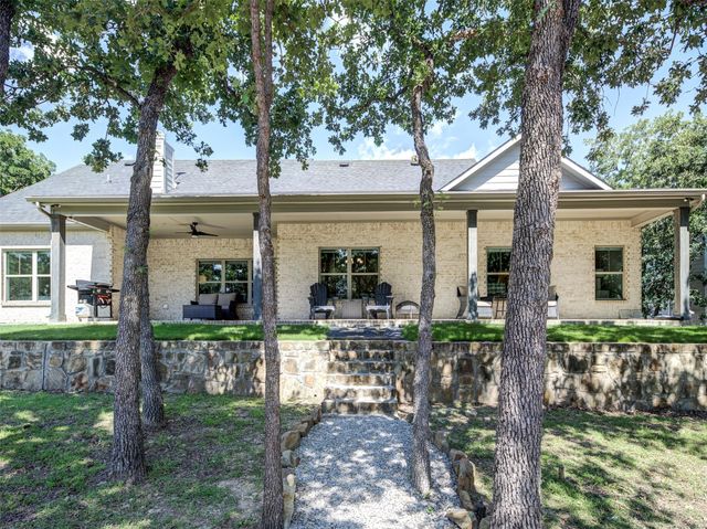 455 County Road 1742, Chico, TX 76431