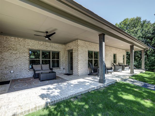 455 County Road 1742, Chico, TX 76431