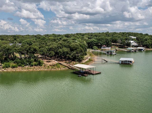 455 County Road 1742, Chico, TX 76431