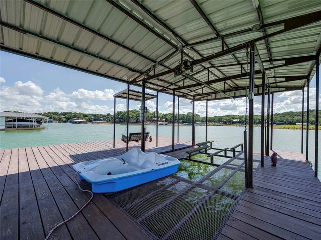 455 County Road 1742, Chico, TX 76431