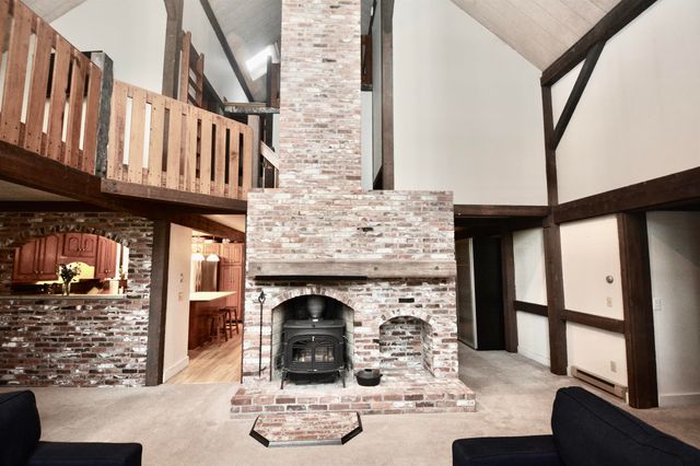 66 Fairway Drive, Grantham, NH 03753
