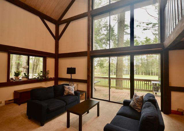 66 Fairway Drive, Grantham, NH 03753