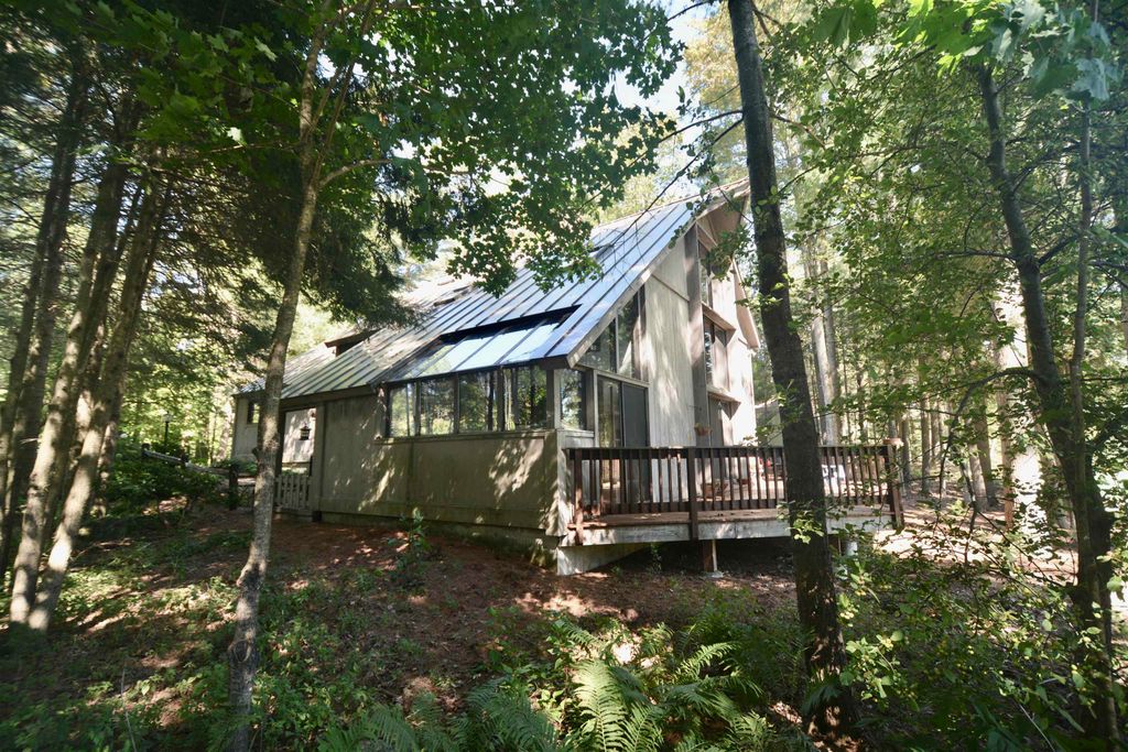 66 Fairway Drive, Grantham, NH 03753