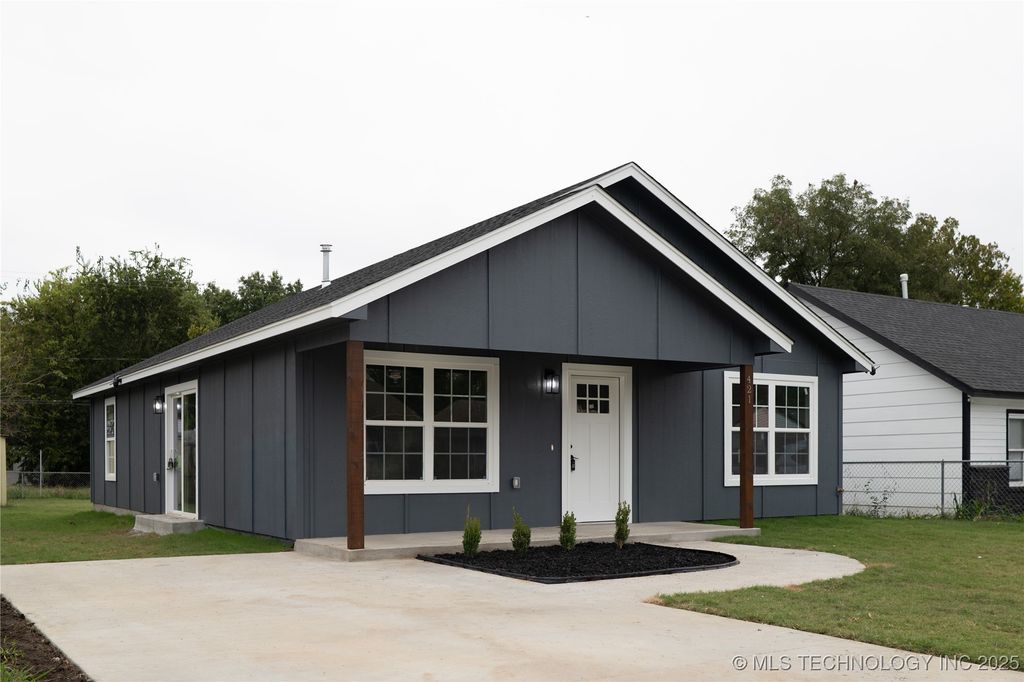 421 S 69th East Avenue, Tulsa, OK 74112