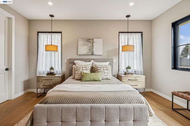 1142 Dwight Way, Berkeley, CA 94702