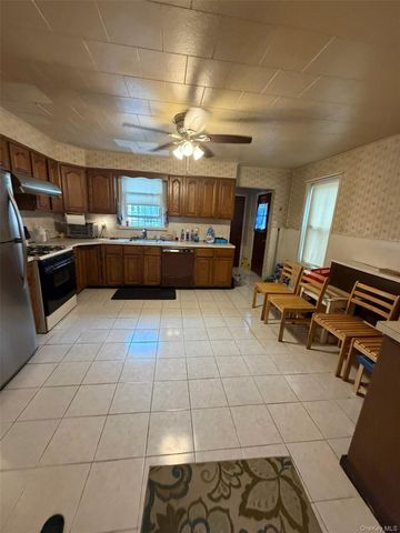 4641 161st Street, Flushing, NY 11358