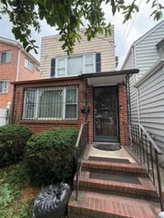 4641 161st Street, Flushing, NY 11358