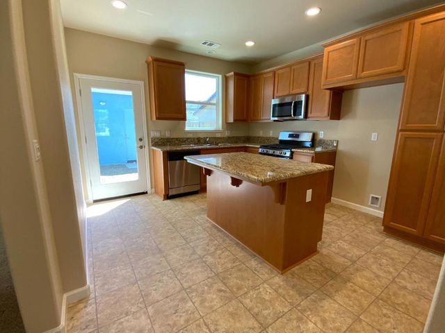 112 Brunia Place, King City, CA 93930