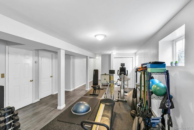 52 Edgewood Road, Port Washington, NY 11050