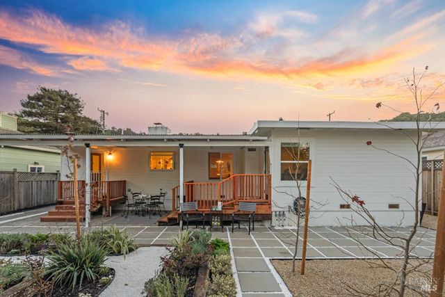 42 Billou St, San Rafael, CA 94901