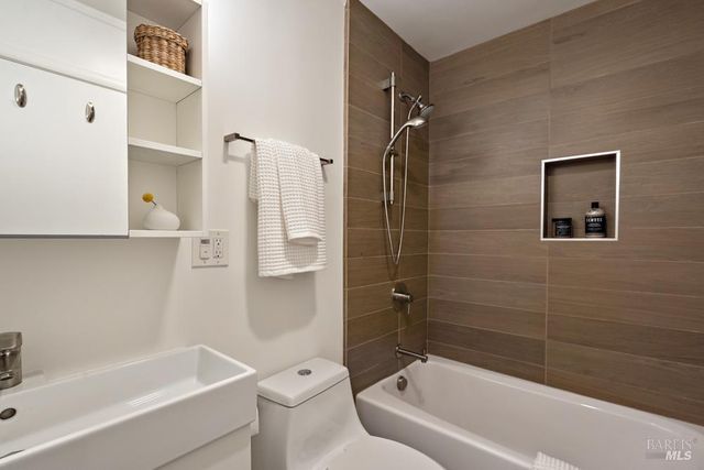 42 Billou St, San Rafael, CA 94901