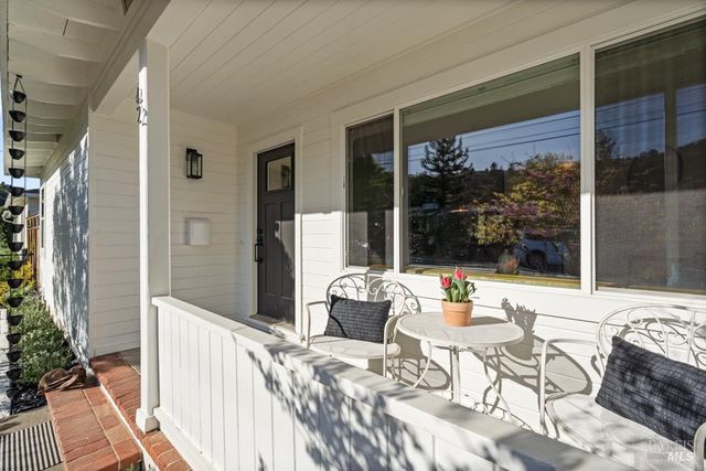 42 Billou St, San Rafael, CA 94901