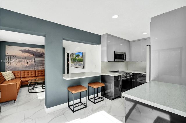436 SW 4th Avenue, Fort Lauderdale, FL 33315