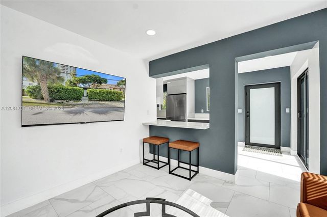 436 SW 4th Avenue, Fort Lauderdale, FL 33315