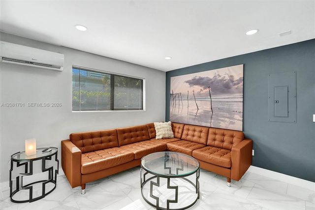 436 SW 4th Avenue, Fort Lauderdale, FL 33315
