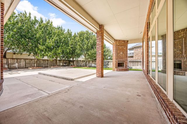 2406 Brandyshire Drive, Katy, TX 77494