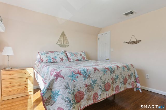 1010 Ocean Avenue, West Haven, CT 06516