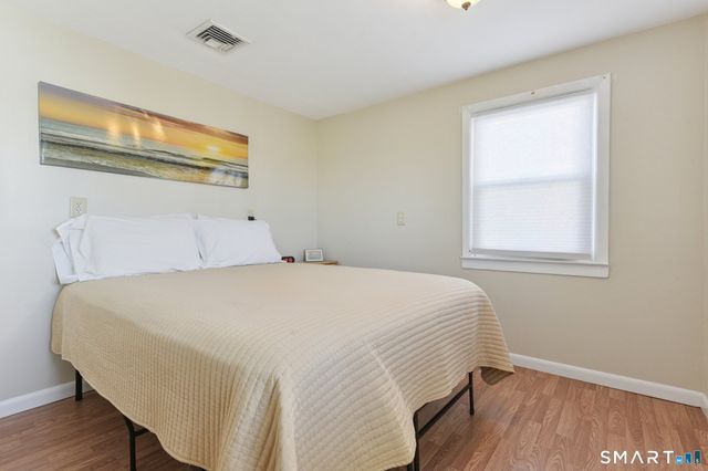 1010 Ocean Avenue, West Haven, CT 06516