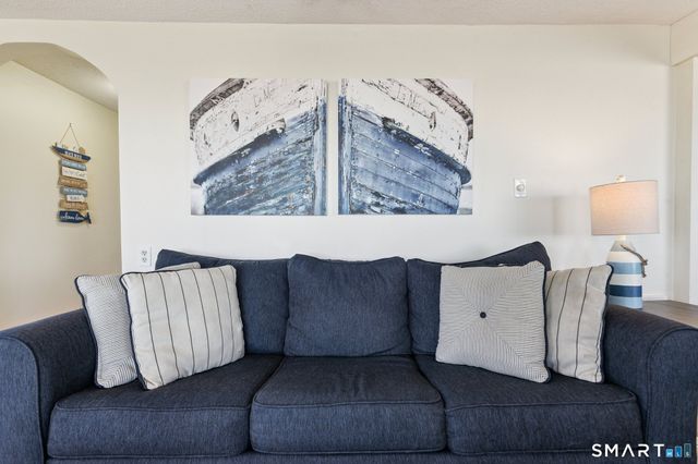 1010 Ocean Avenue, West Haven, CT 06516