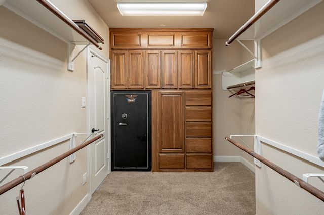 26 Verdin Place, The Woodlands, TX 77389