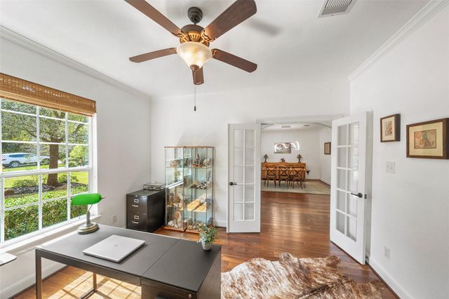 26 Verdin Place, The Woodlands, TX 77389