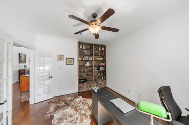 26 Verdin Place, The Woodlands, TX 77389