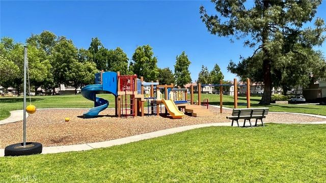 8396 Sunset Trail A, Rancho Cucamonga, CA 91730