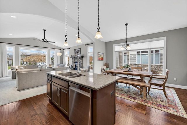 441 Grandview Drive, Waunakee, WI 53597