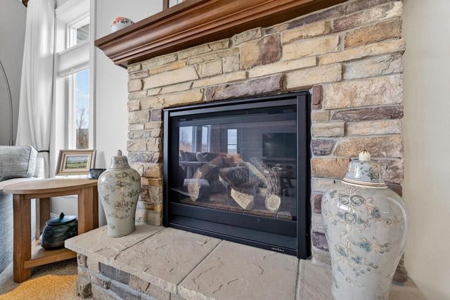 441 Grandview Drive, Waunakee, WI 53597