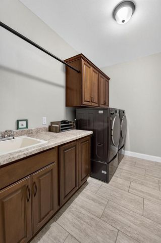 441 Grandview Drive, Waunakee, WI 53597