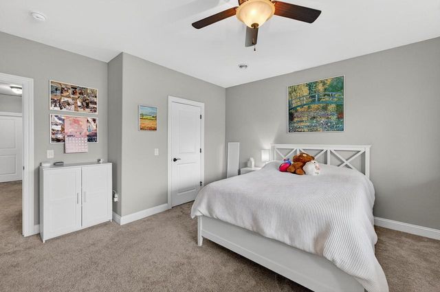 441 Grandview Drive, Waunakee, WI 53597