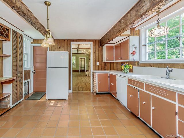 177 Prospect Avenue, Sea Cliff, NY 11579