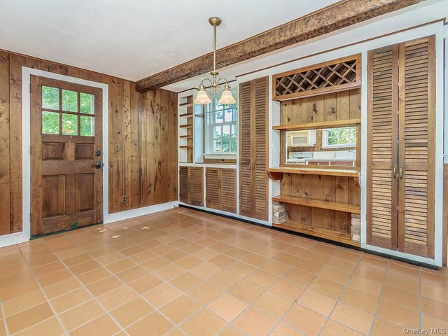 177 Prospect Avenue, Sea Cliff, NY 11579