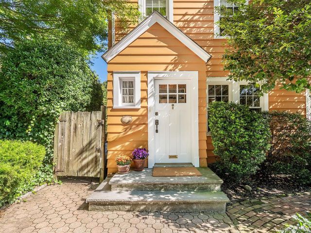 177 Prospect Avenue, Sea Cliff, NY 11579