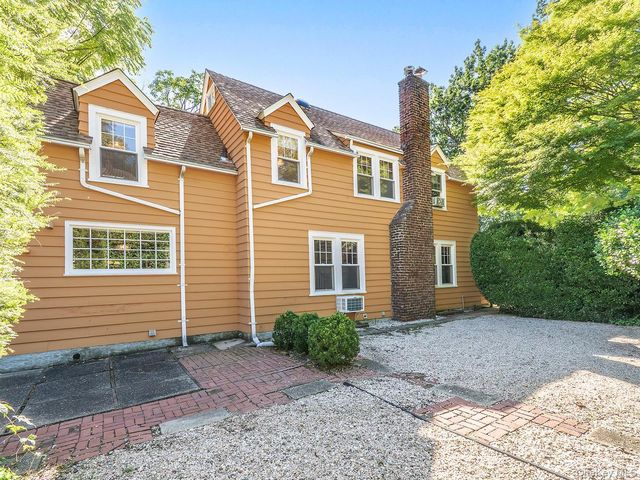 177 Prospect Avenue, Sea Cliff, NY 11579