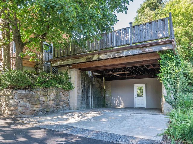 177 Prospect Avenue, Sea Cliff, NY 11579