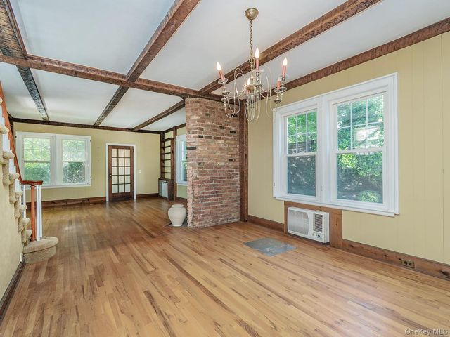 177 Prospect Avenue, Sea Cliff, NY 11579