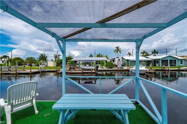 2634 Coco Plum DR, Matlacha, FL 33993