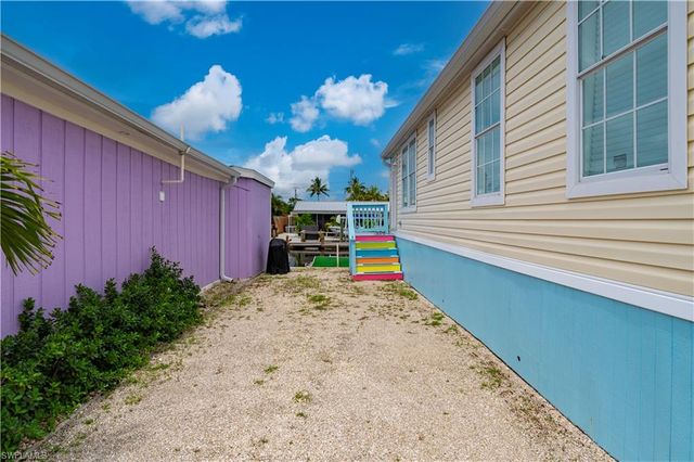 2634 Coco Plum DR, Matlacha, FL 33993