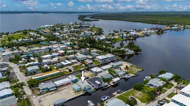 2634 Coco Plum DR, Matlacha, FL 33993